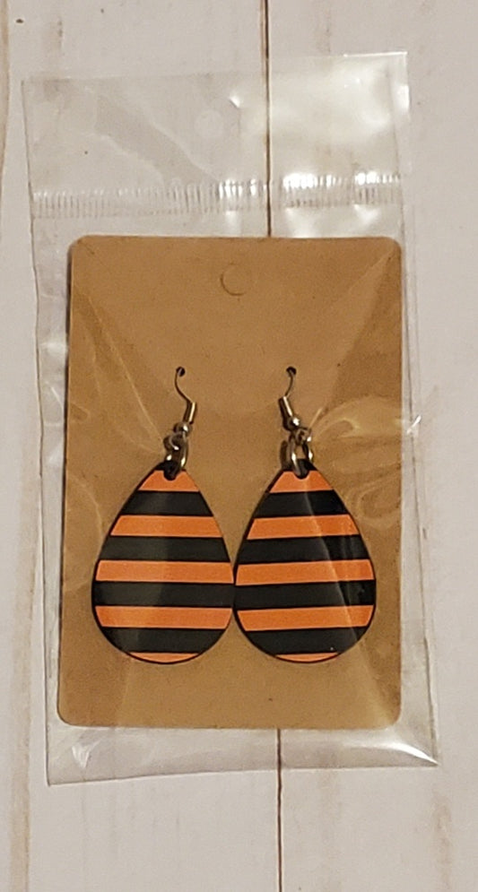 Black and Orange Halloween Tear Drop Earrings